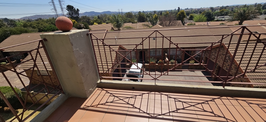 2 Bedroom Property for Sale in Randhart Gauteng