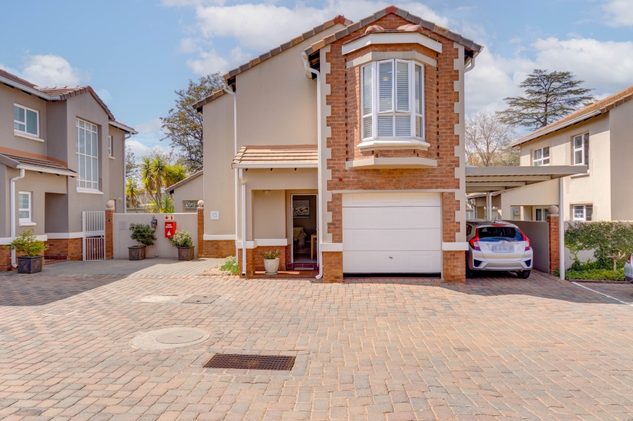 3 Bedroom Property for Sale in Bryanston Gauteng