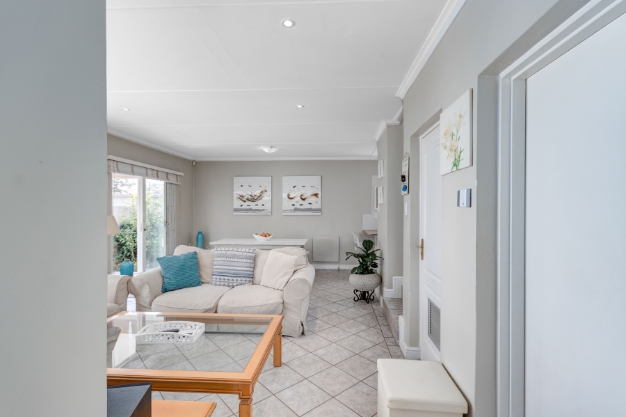 3 Bedroom Property for Sale in Bryanston Gauteng