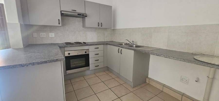 To Let 2 Bedroom Property for Rent in Comet Gauteng