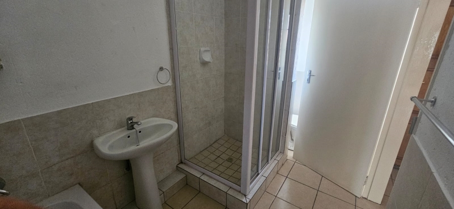 To Let 2 Bedroom Property for Rent in Comet Gauteng