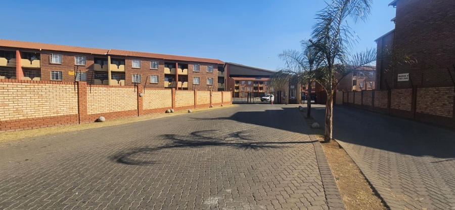 To Let 2 Bedroom Property for Rent in Comet Gauteng