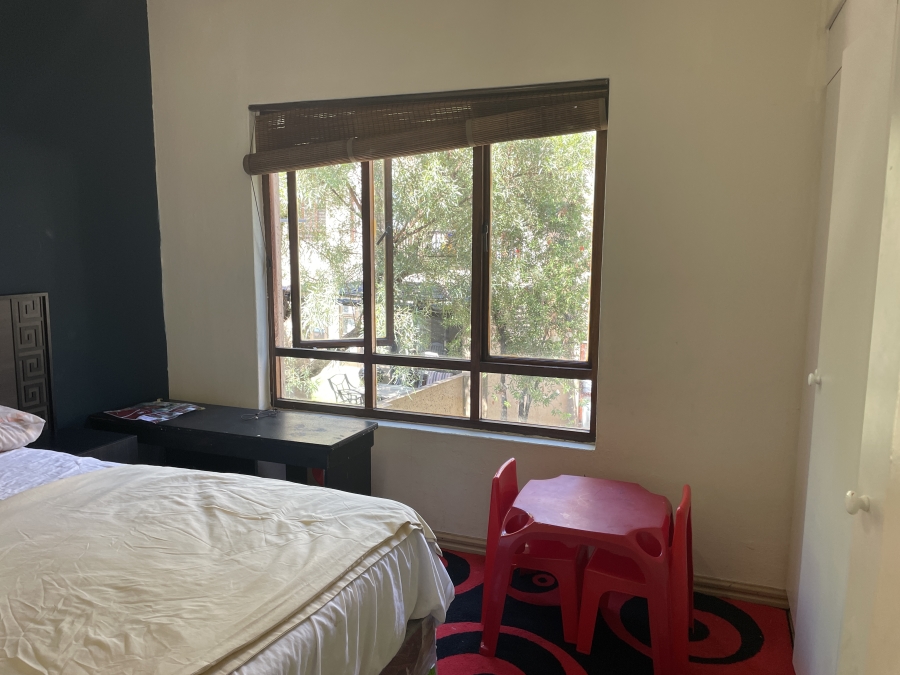 2 Bedroom Property for Sale in Sunninghill Gauteng