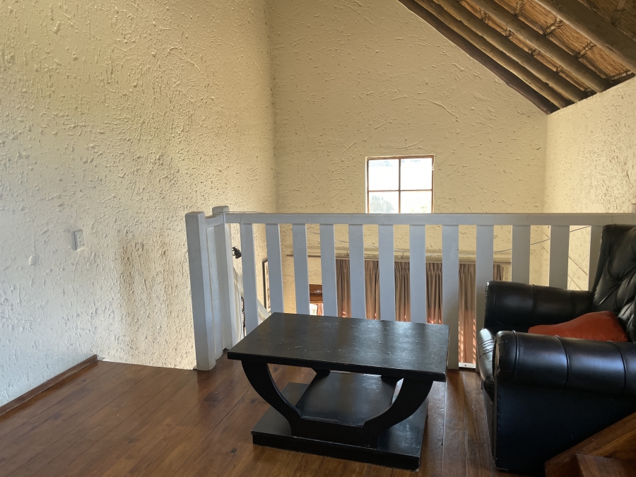 2 Bedroom Property for Sale in Sunninghill Gauteng
