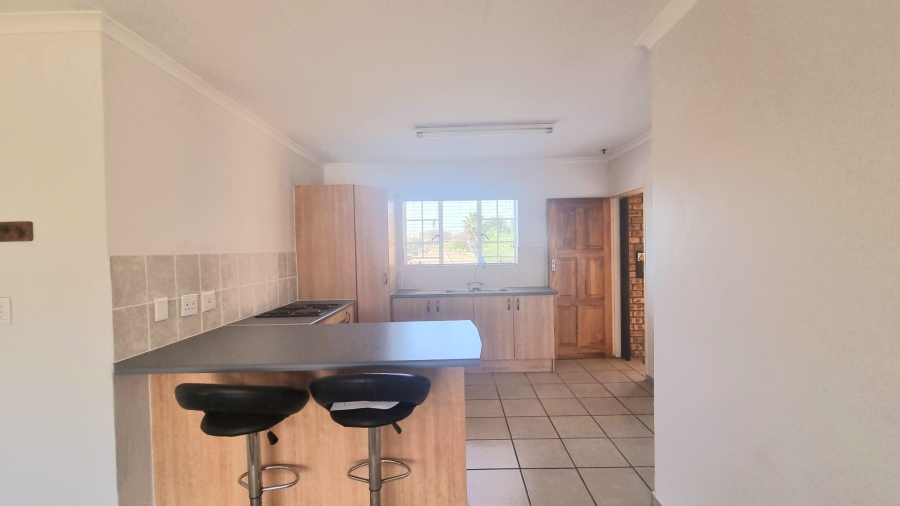 2 Bedroom Property for Sale in Erand Gardens Gauteng