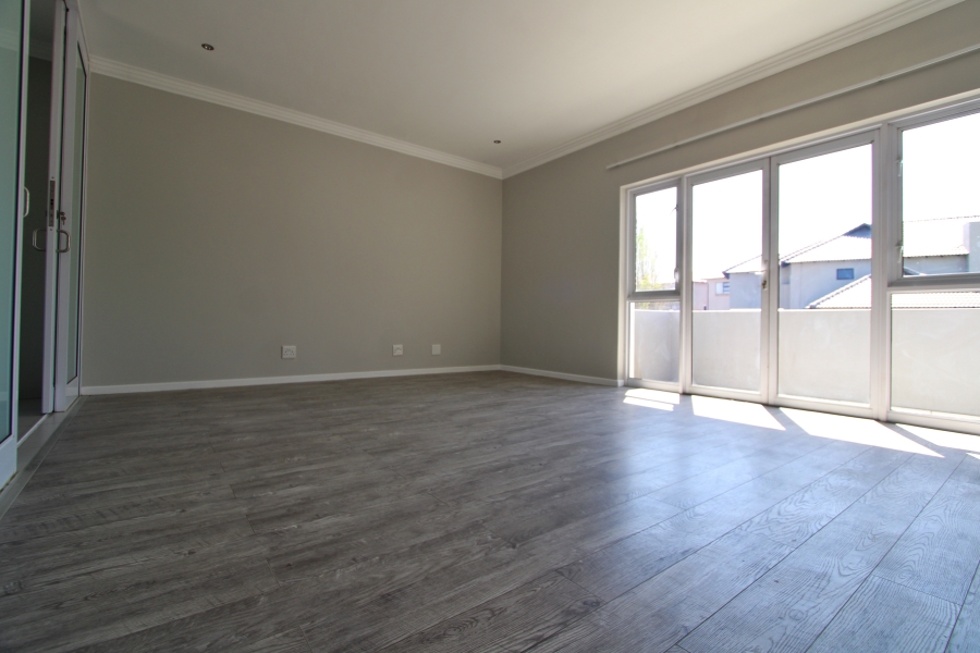 4 Bedroom Property for Sale in Broadacres Gauteng