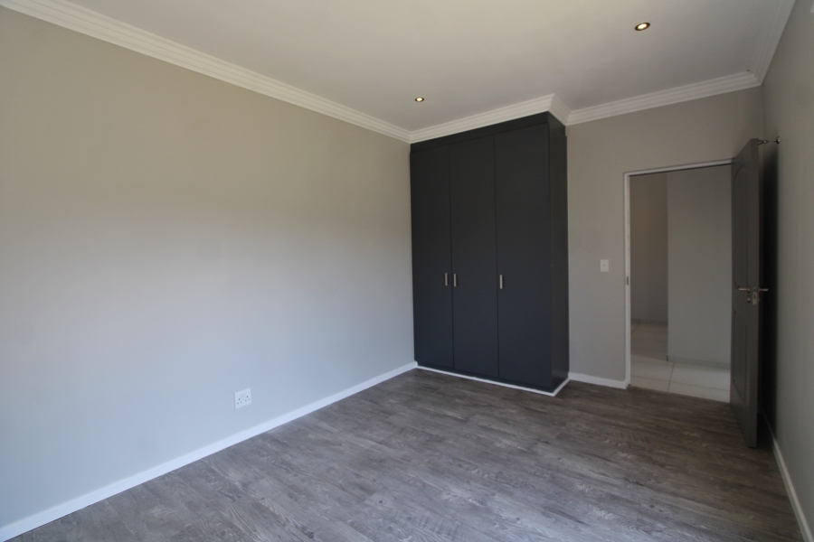 4 Bedroom Property for Sale in Broadacres Gauteng