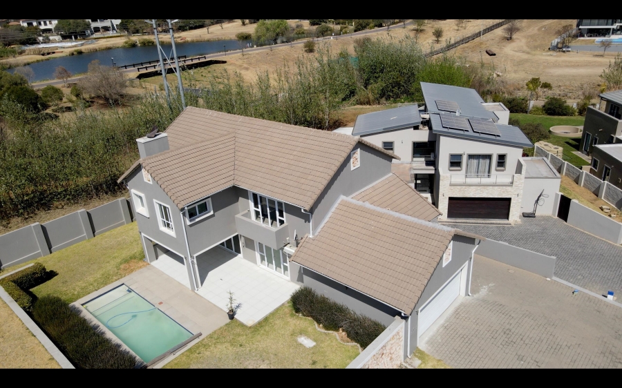 4 Bedroom Property for Sale in Broadacres Gauteng