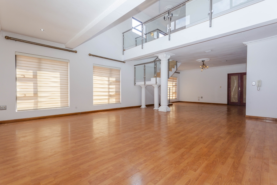To Let 4 Bedroom Property for Rent in Blue Valley Golf Estate Gauteng