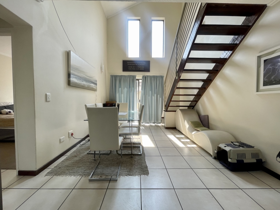 1 Bedroom Property for Sale in Bryanston Gauteng
