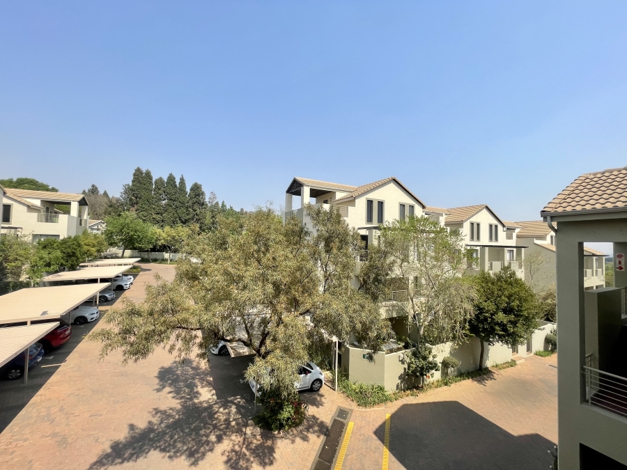1 Bedroom Property for Sale in Bryanston Gauteng