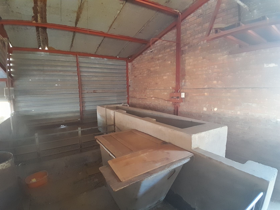 Commercial Property for Sale in Knoppieslaagte Gauteng