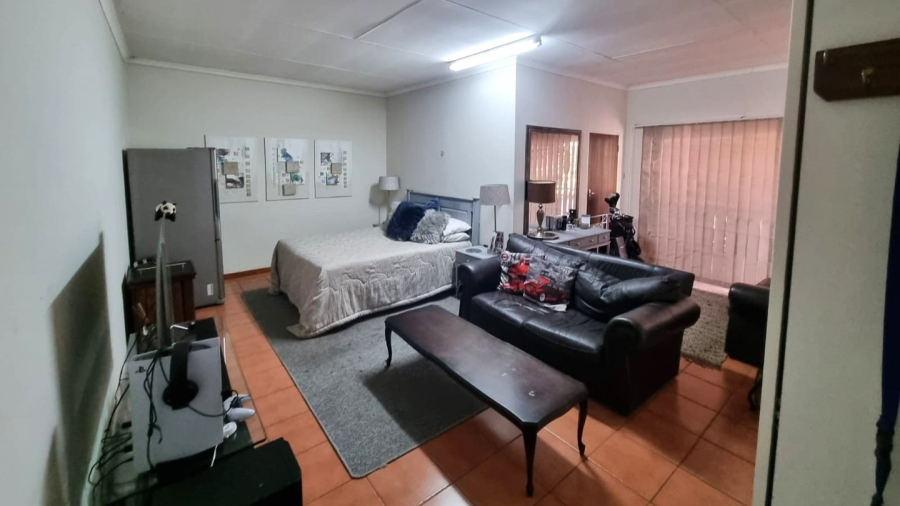4 Bedroom Property for Sale in Montana Park Gauteng