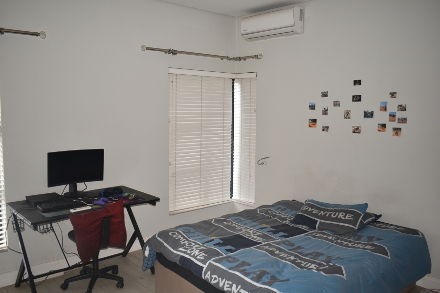 6 Bedroom Property for Sale in Zambezi Country Estate Gauteng