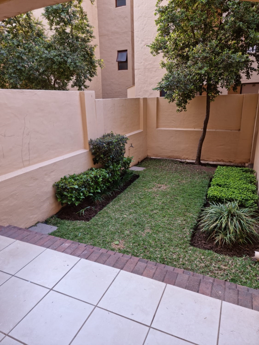 To Let 0 Bedroom Property for Rent in Lonehill Gauteng