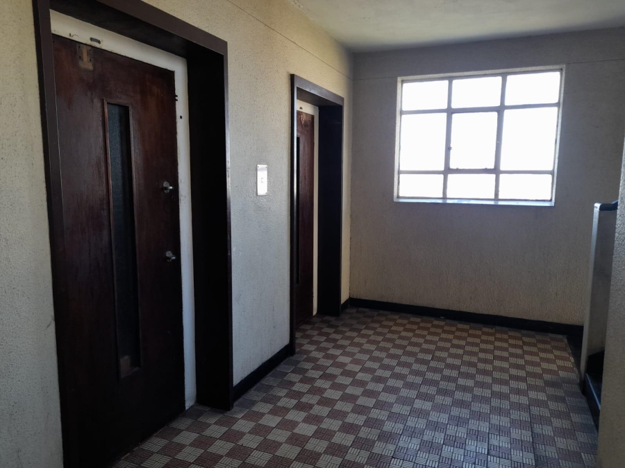 1 Bedroom Property for Sale in Berea Gauteng