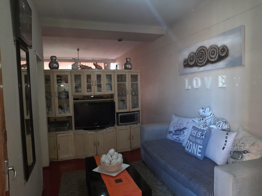 1 Bedroom Property for Sale in Berea Gauteng