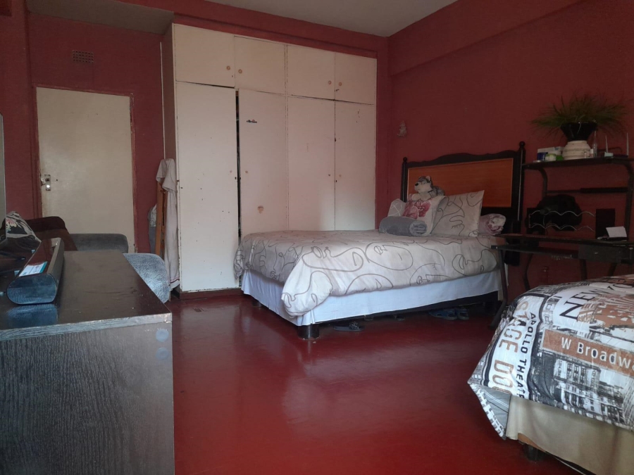 1 Bedroom Property for Sale in Berea Gauteng
