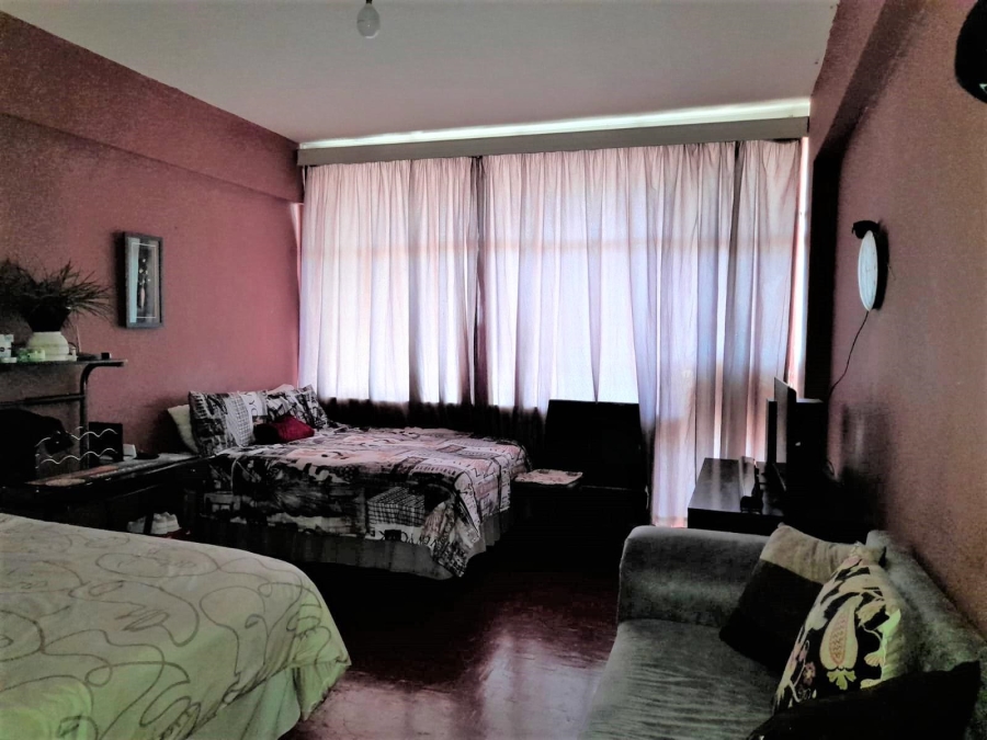 1 Bedroom Property for Sale in Berea Gauteng