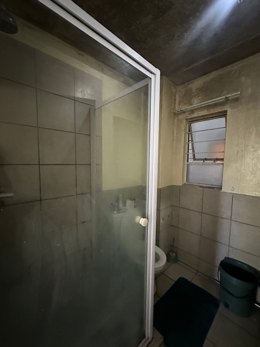 1 Bedroom Property for Sale in Braamfontein Gauteng