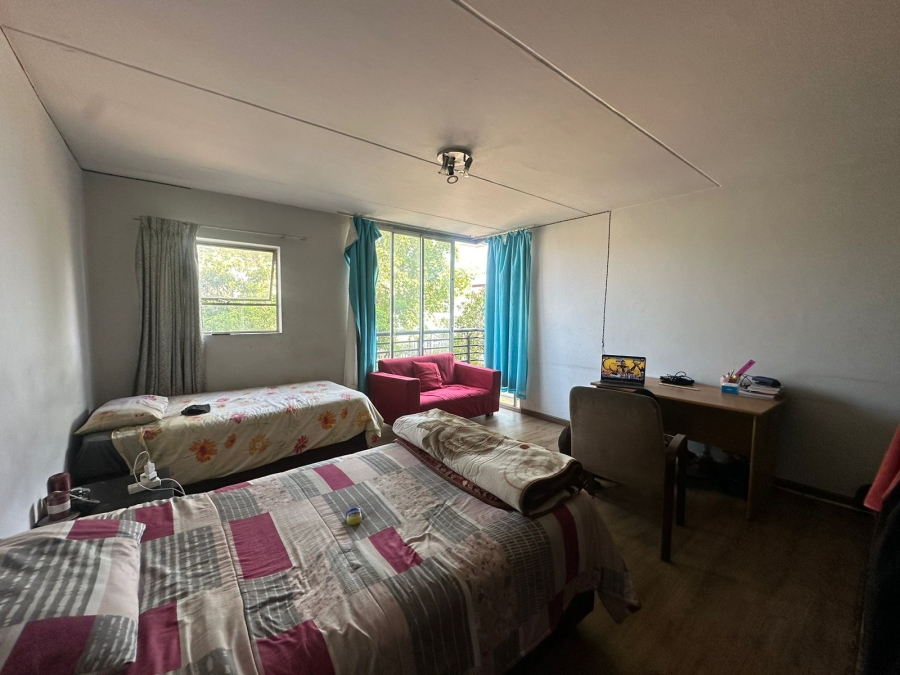 1 Bedroom Property for Sale in Braamfontein Gauteng