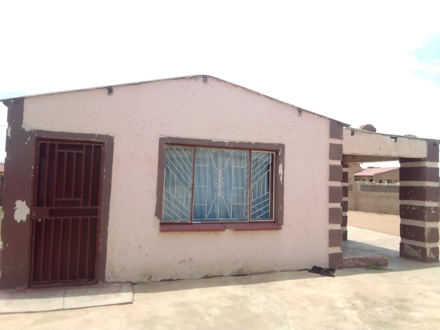 2 Bedroom Property for Sale in Soshanguve WW Gauteng