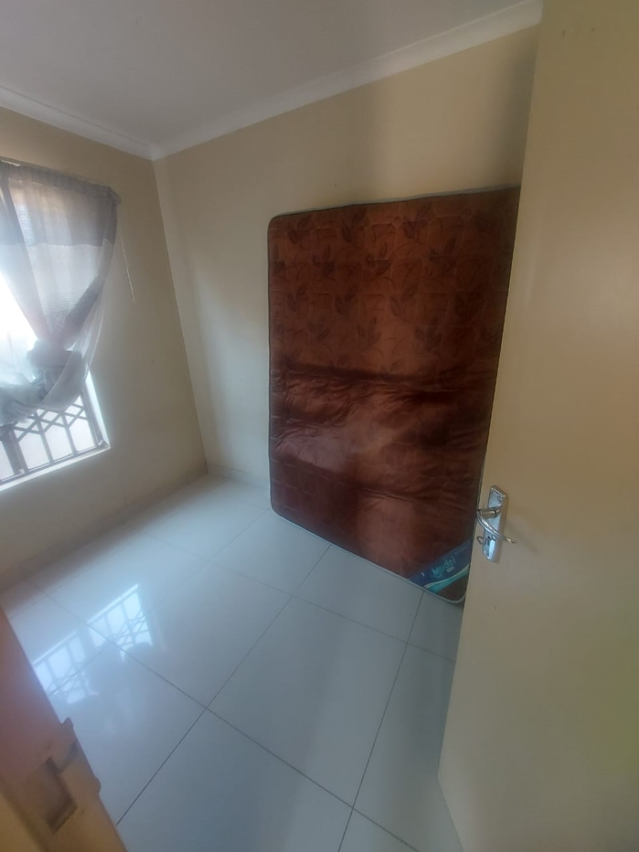 2 Bedroom Property for Sale in Soshanguve WW Gauteng