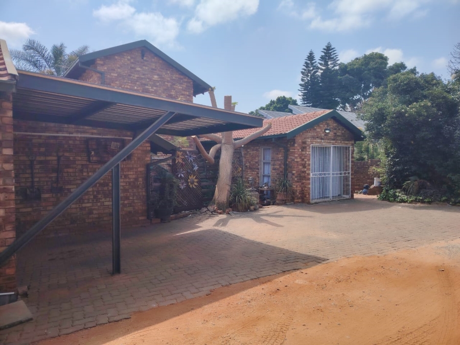 3 Bedroom Property for Sale in Moreleta Park Gauteng