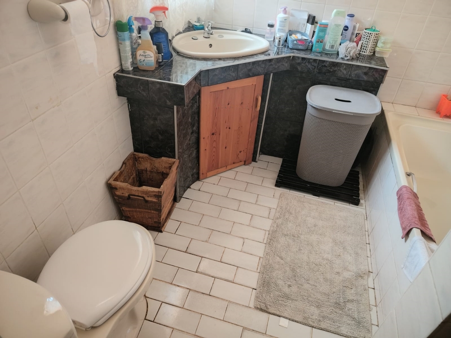 3 Bedroom Property for Sale in Moreleta Park Gauteng