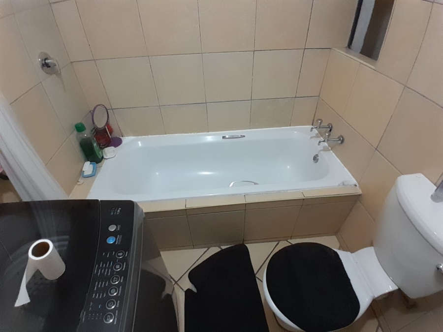 2 Bedroom Property for Sale in Philip Nel Park Gauteng