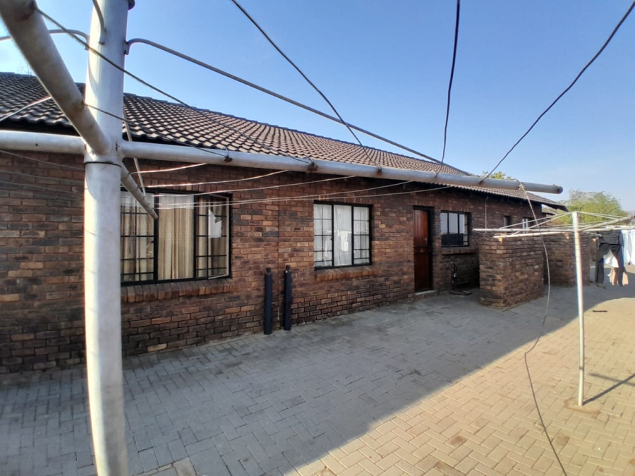 2 Bedroom Property for Sale in Philip Nel Park Gauteng