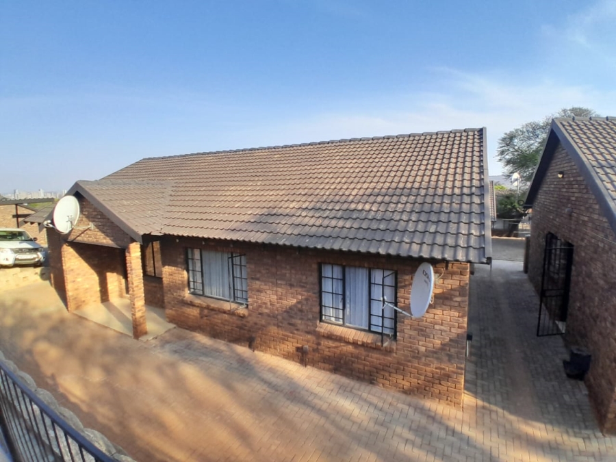 2 Bedroom Property for Sale in Philip Nel Park Gauteng