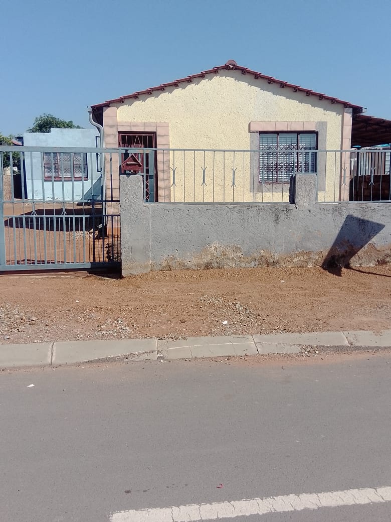 2 Bedroom Property for Sale in Atteridgeville Gauteng