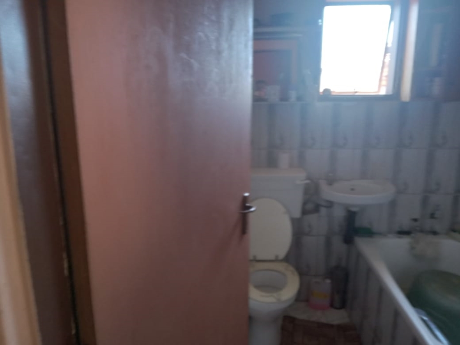 2 Bedroom Property for Sale in Atteridgeville Gauteng