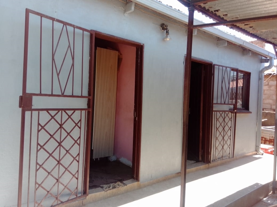 2 Bedroom Property for Sale in Atteridgeville Gauteng