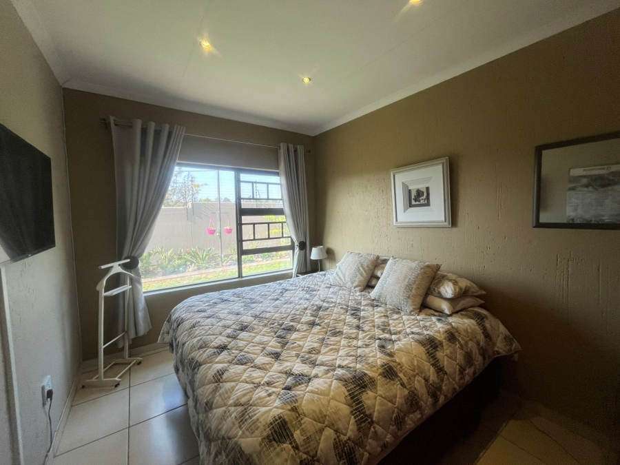 2 Bedroom Property for Sale in Kenleaf Gauteng