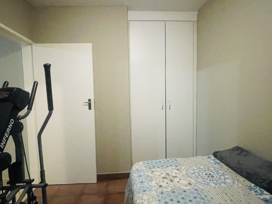 2 Bedroom Property for Sale in Andeon Gauteng