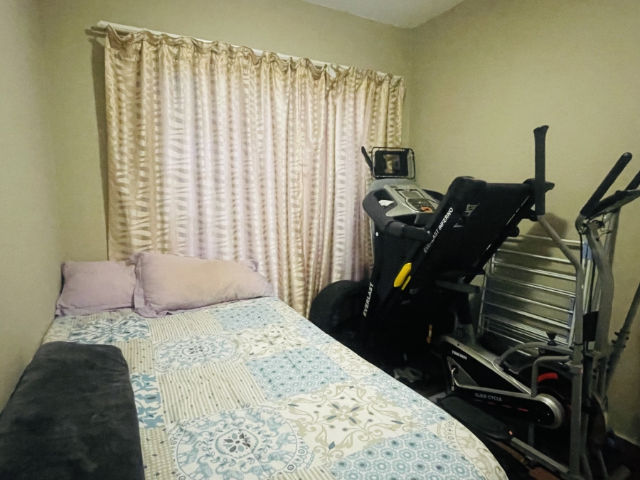 2 Bedroom Property for Sale in Andeon Gauteng