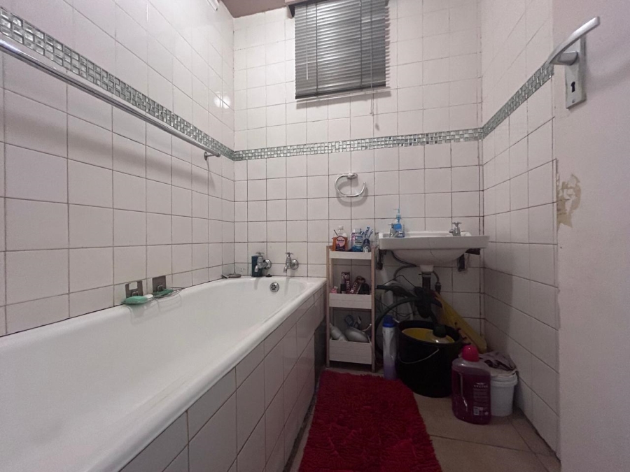 2 Bedroom Property for Sale in Proclamation Hill Gauteng