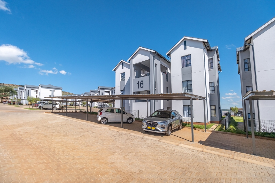 2 Bedroom Property for Sale in Pinehaven Gauteng