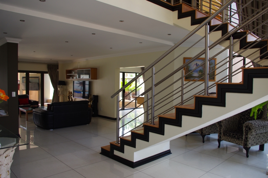 6 Bedroom Property for Sale in Sunward Park Gauteng