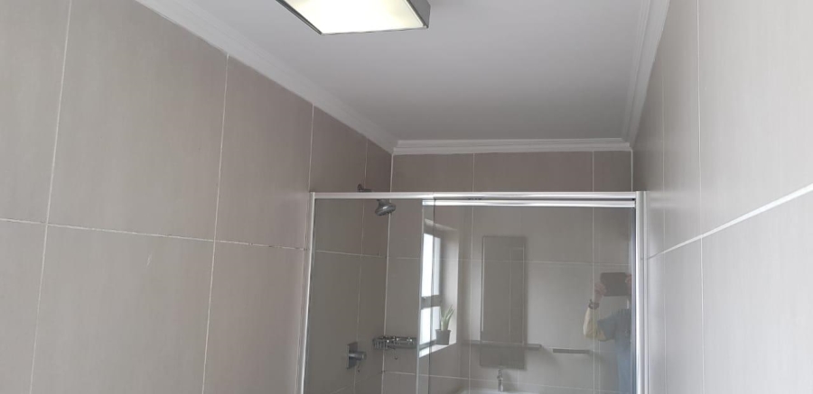 To Let 1 Bedroom Property for Rent in Greenstone Hill Gauteng