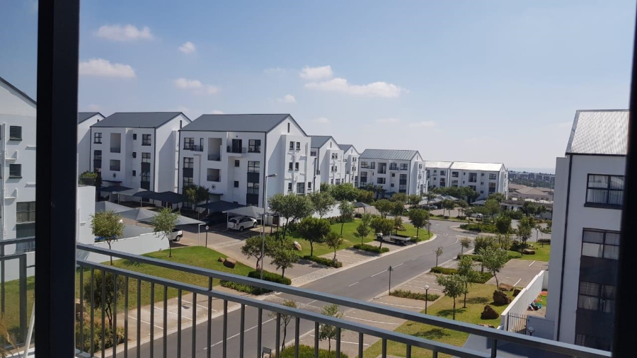 To Let 1 Bedroom Property for Rent in Greenstone Hill Gauteng