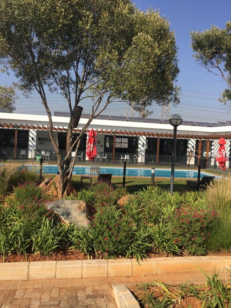 To Let 1 Bedroom Property for Rent in Greenstone Hill Gauteng