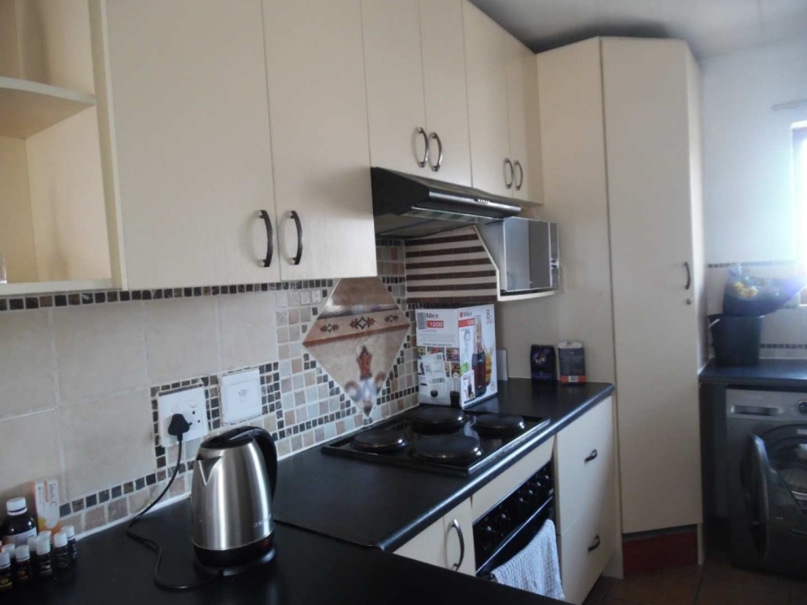 2 Bedroom Property for Sale in Carlswald Gauteng