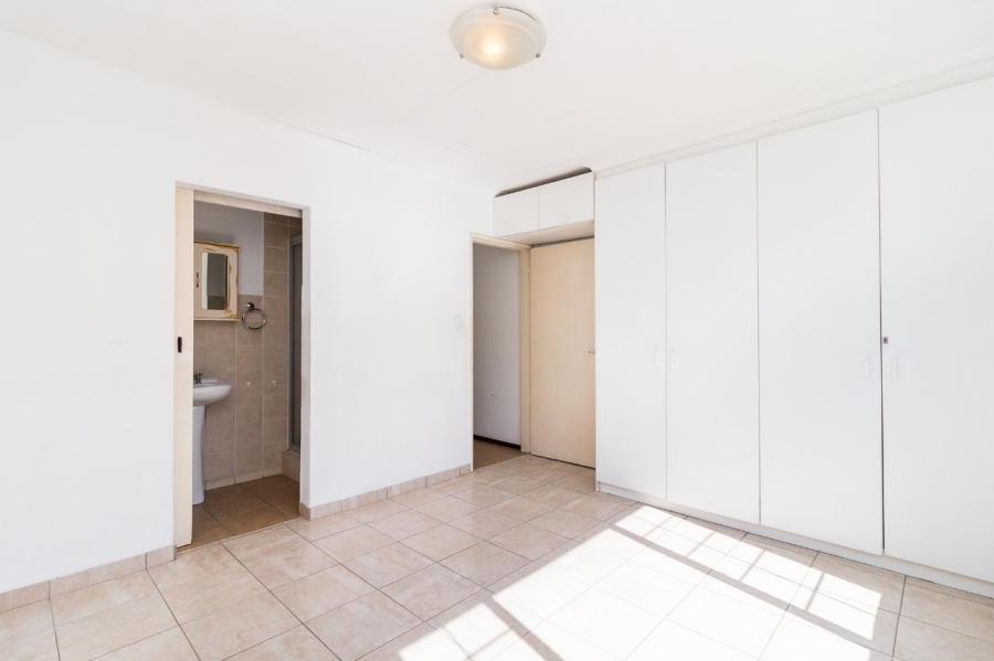 2 Bedroom Property for Sale in Carlswald Gauteng