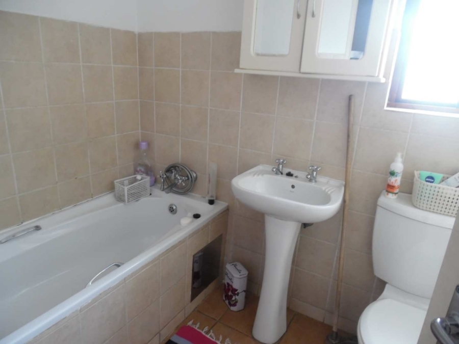 2 Bedroom Property for Sale in Carlswald Gauteng