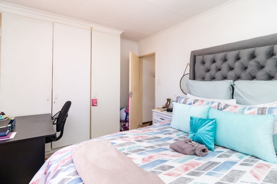 2 Bedroom Property for Sale in Carlswald Gauteng