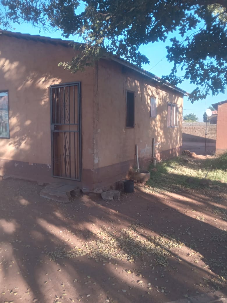 2 Bedroom Property for Sale in Soshanguve South Ext 13 Gauteng