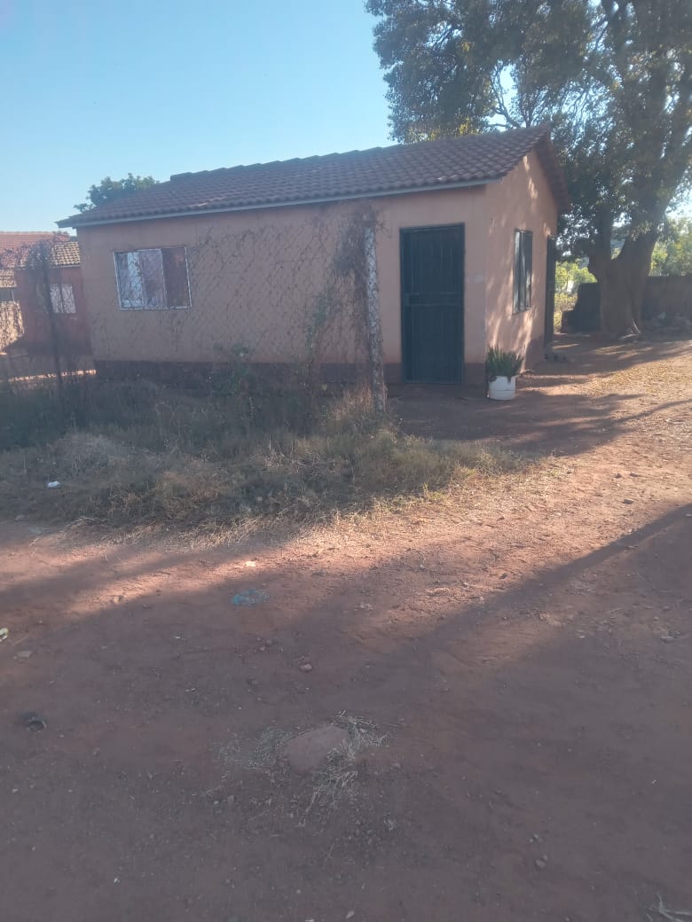 2 Bedroom Property for Sale in Soshanguve South Ext 13 Gauteng